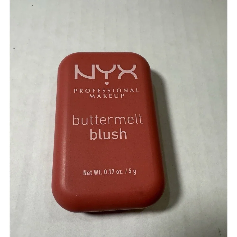 NYX Makeup Buttermelt Blush BMBL08 GETTING BUTTA, Free Laura Geller Kabuki Brush